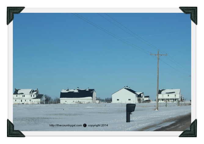 amish houses photo